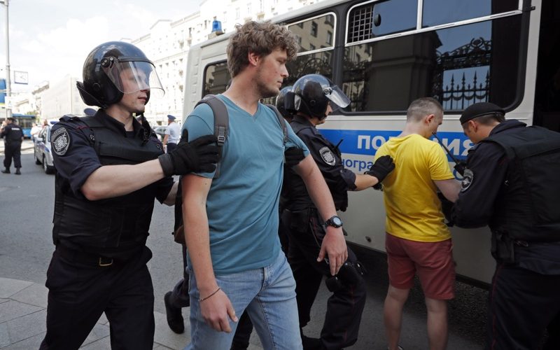 Москва, протест, задържани