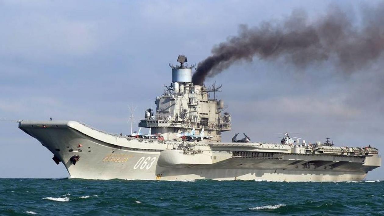 самолетоносач, Адмирал Кузнецов, изгоря, Русия