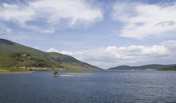 Белмекен, вода, Перник