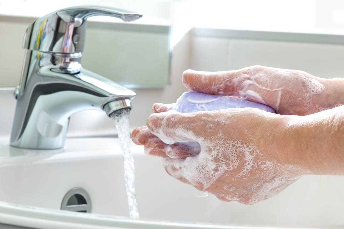 You are currently viewing Сигурно средство срещу заразяване – обикновен сапун, ето как действа