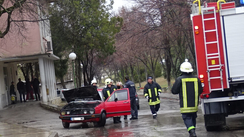 кола, запали, движение, Благоевград