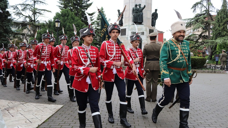 военно обучение, ученици, ВМРО
