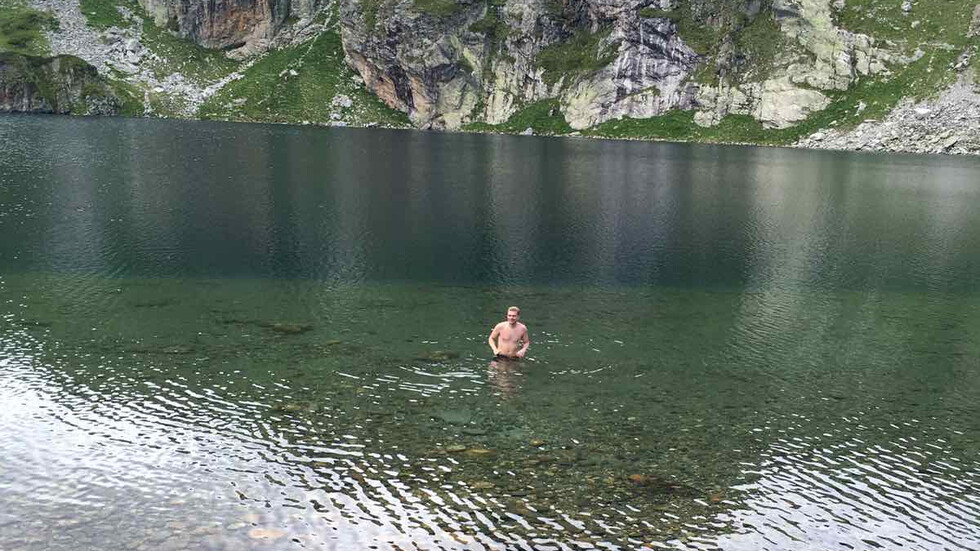 чужденец, Бъбрека, езеро