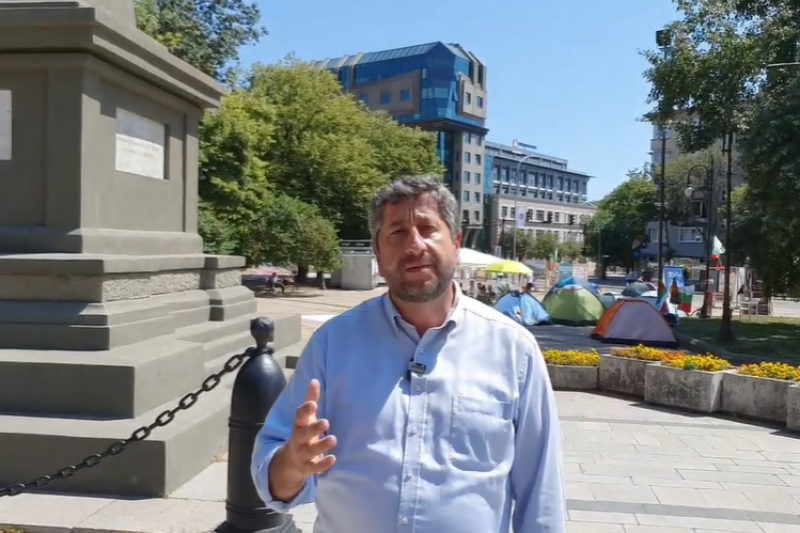 Христо Иванов: Борисов опитва да печели време, ние сме против намаляването на депутатите
