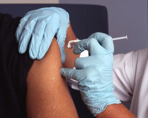 Read more about the article Започна третата фаза на ваксинацията у нас – с ваксини на AstraZeneka