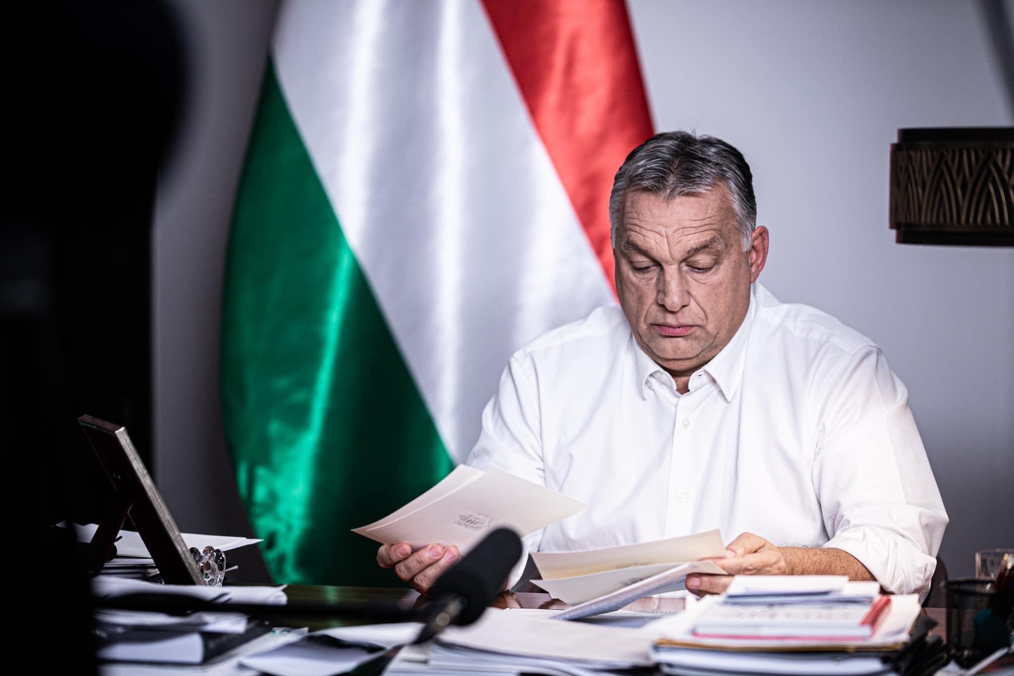 Виктор Орбан, Унгария, ЕС, излизане