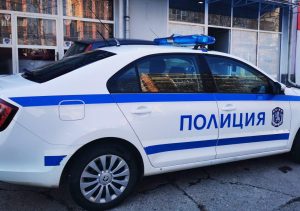 Read more about the article Мъж, заплашил с бомба, простреля жена във фризьорски салон в София