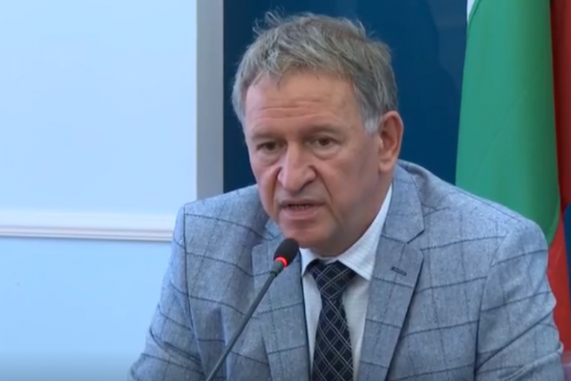 Кацаров: Зеленият сертификат е практически локдаун за хората, които го нямат