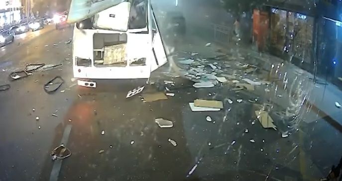 автобус, градския транспорт, Воронеж, Русия, избухна, експлозия, разследване