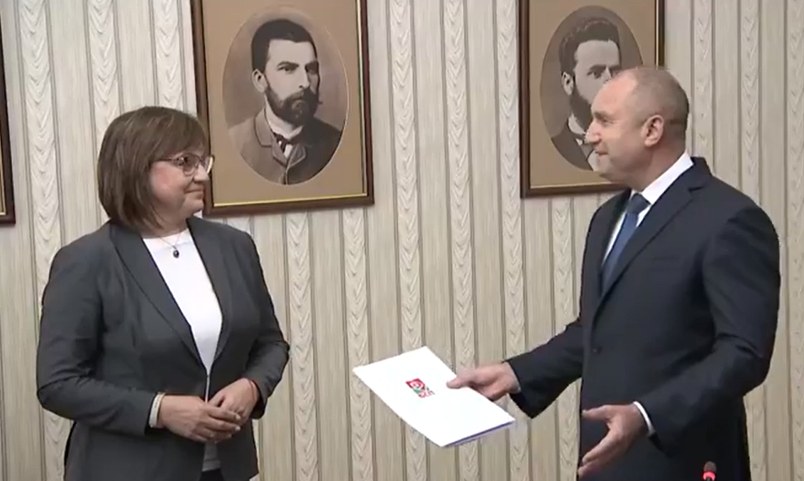 Корнелия Нинова, Румен Радев, президент, БСП, мандат, правителство