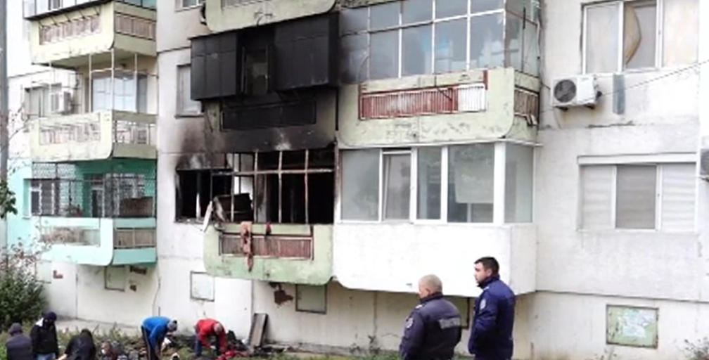 You are currently viewing Бащата на загиналите в пожар деца във Варна остава в ареста