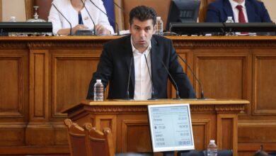 Кирил Петков