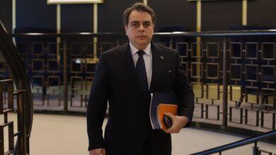 Асен Василев