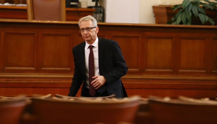 Слави за Денков