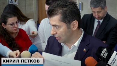 Кирил Петков