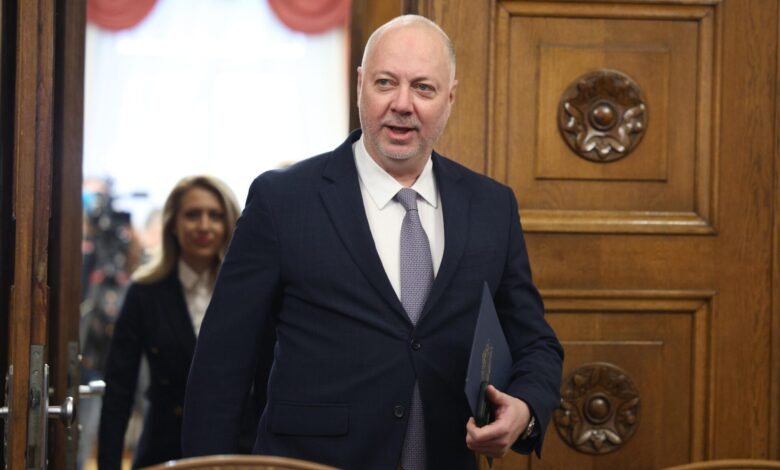 Росен Желязков, Румен Радев, мандат, правителство
