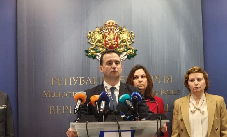 Жечо Станков, министър, енергетика, компенсации, ток, празници