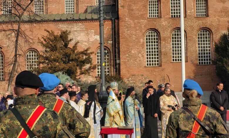 патриарх Даниил, знамена,
