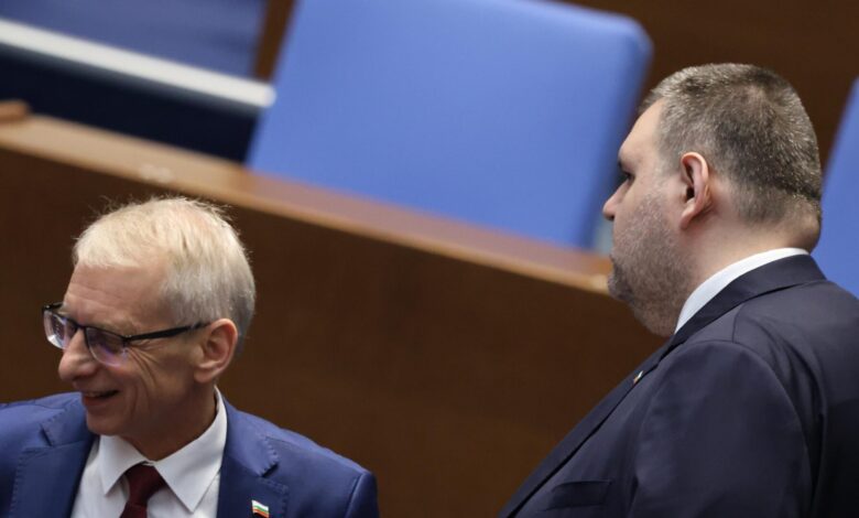 Делян Пеевски, Николай Денков, ПП-ДБ, комисия,