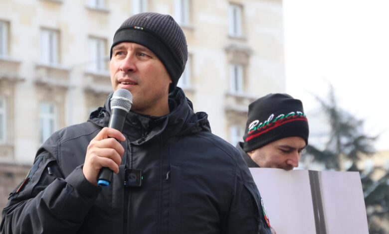 Ивелин Михайлов, Величие, парламент, Народно събрание, Конституционен съд, решение