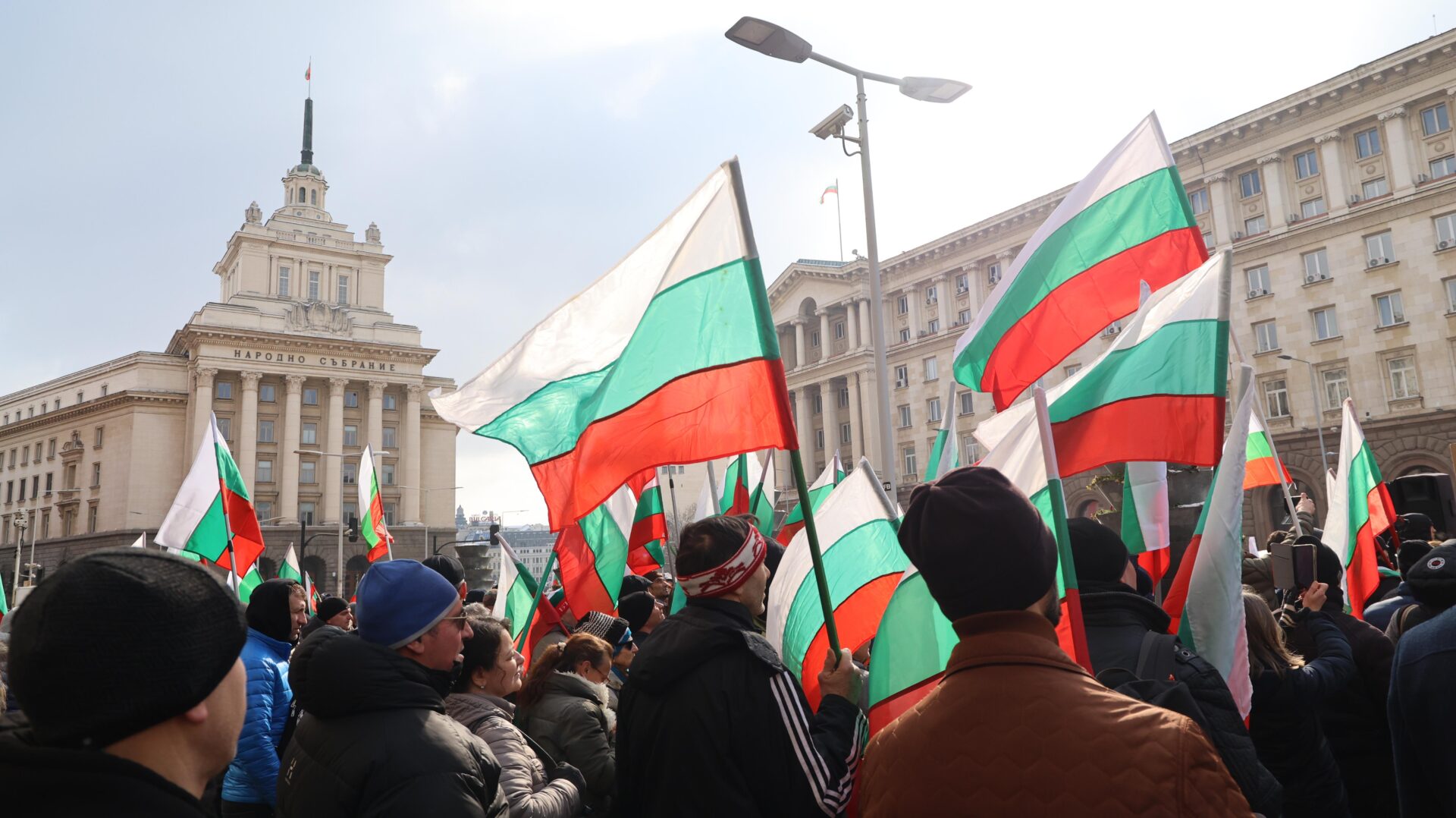 Велиие, протест, Ивелин Михайлов, КС, Конституционен съд