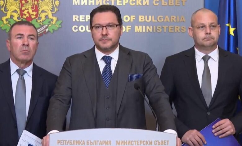 Даниел Митов, МВР, министър, икони, обществена поръчка, правителство, Бойко Рашков