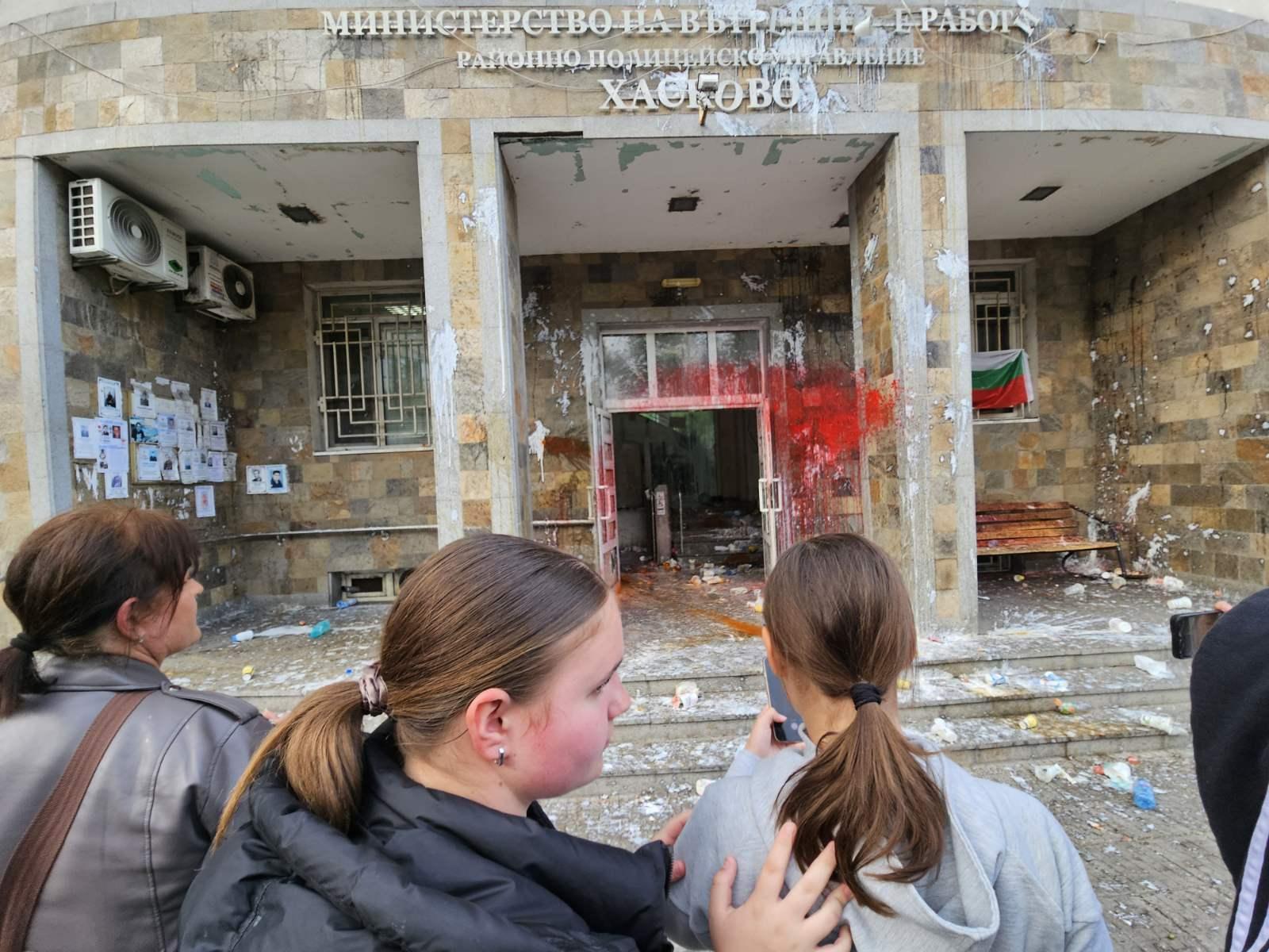 Хасково, Магдалена, убийство, шефът, полицията, протест