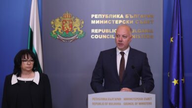 Росен Желязков, Теменужка Петкова, спекулата