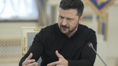 Володимир Зеленски, Украйна, президент, бебе, удар, Русия, нападение