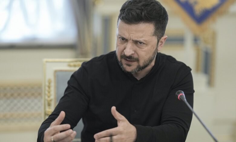 Володимир Зеленски, Украйна, президент, бебе, удар, Русия, нападение