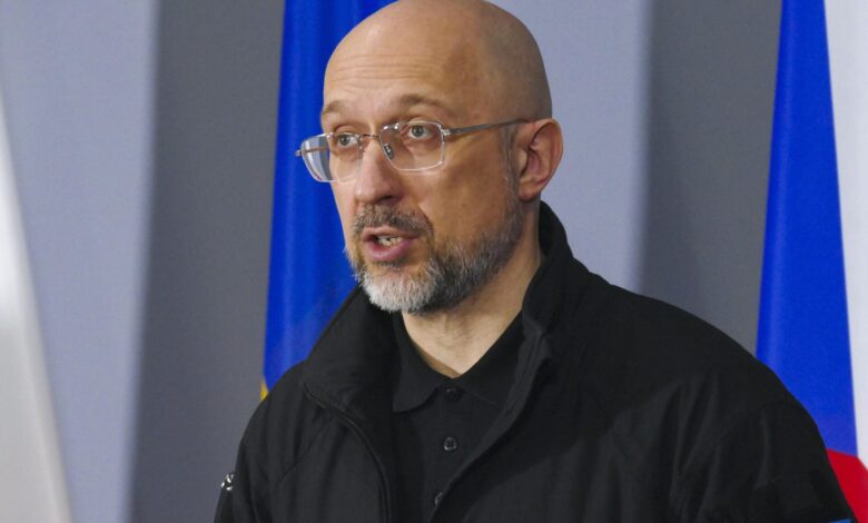 Денис Шмигал, премиер, министър на отбраната, Украйна, рокади, Володимир Зеленски