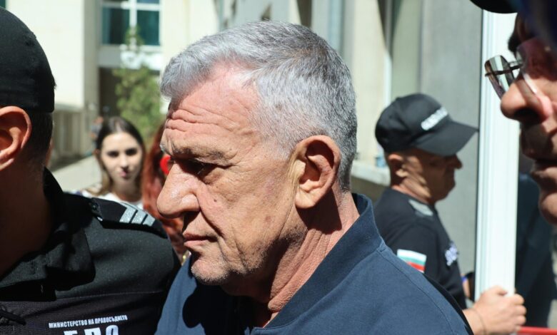 Никола Николов - Паскал, контрабанда, дело, митници, задържане, арест
