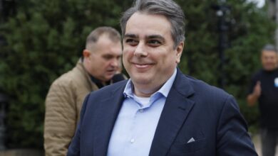 Асен Василев, председател, ПП, партия, правителството, протест