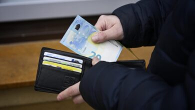 заплата, пари, МРЗ, възнаграждения