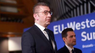 Християн Мицкоски, Тимчо Муцунски, РСМ, Северна Македония, конституция, българи