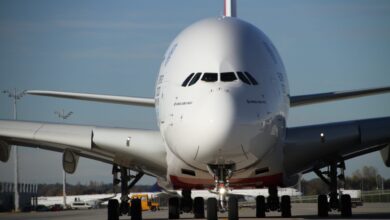 самолет, airbus, туристи, аварийно кацане, буря