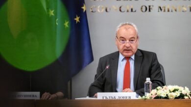 Гълъб Донев, министър на финансите, дълг, бюджет, дефицит